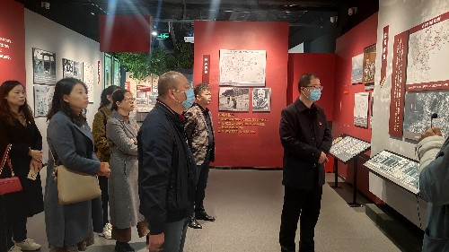 ?？剖∶?#65533;?劉敏 省民爆公司黨支部開(kāi)展“傳承革命傳�?踐行初心使命”主題黨日活動(dòng)（參觀）~1.jpg